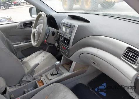 2009 Subaru Forester 2.5X из США, поврежденный, VIN JF2SH61699H721893